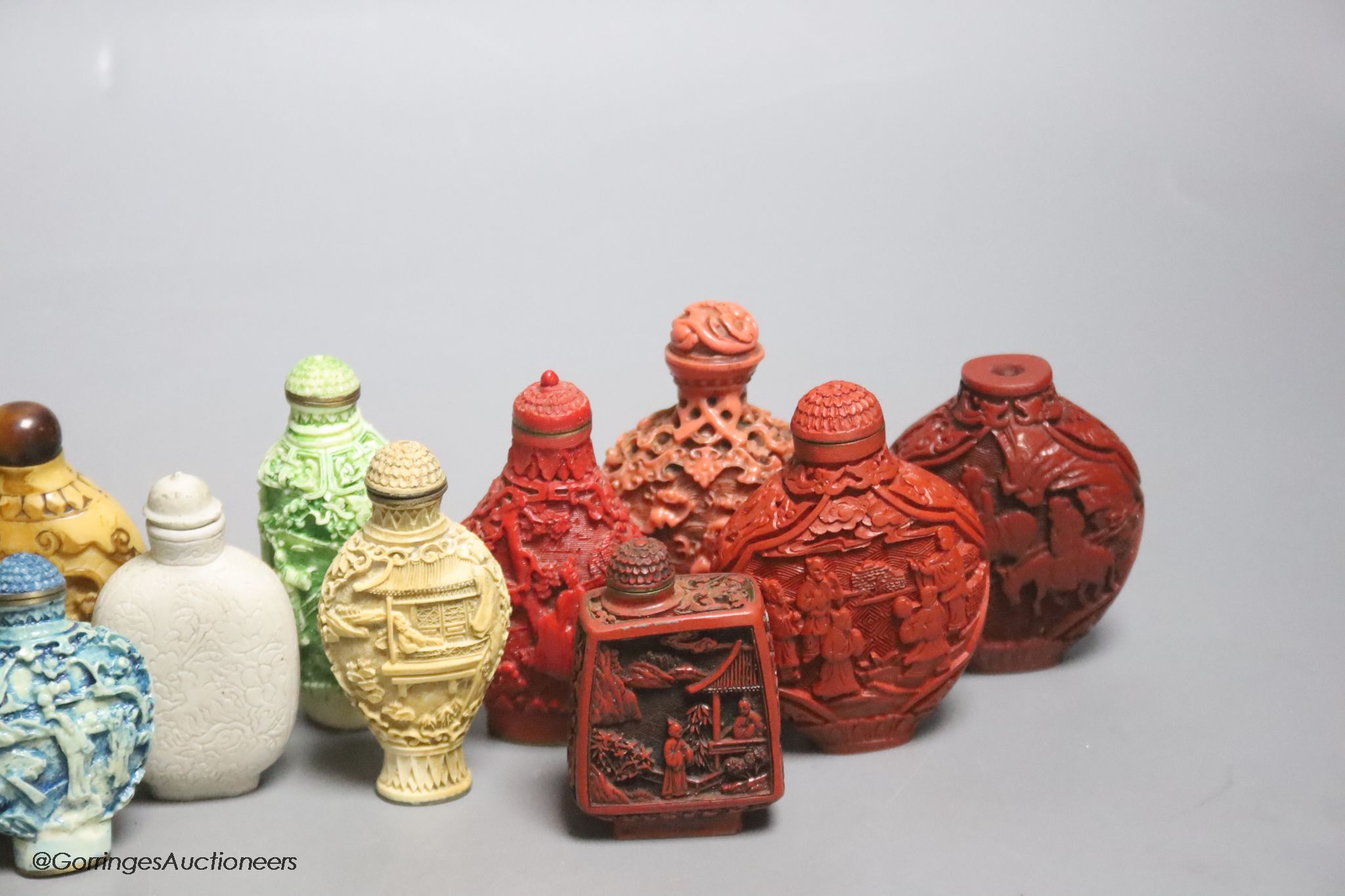 Mixed composition Chinese snuff bottles